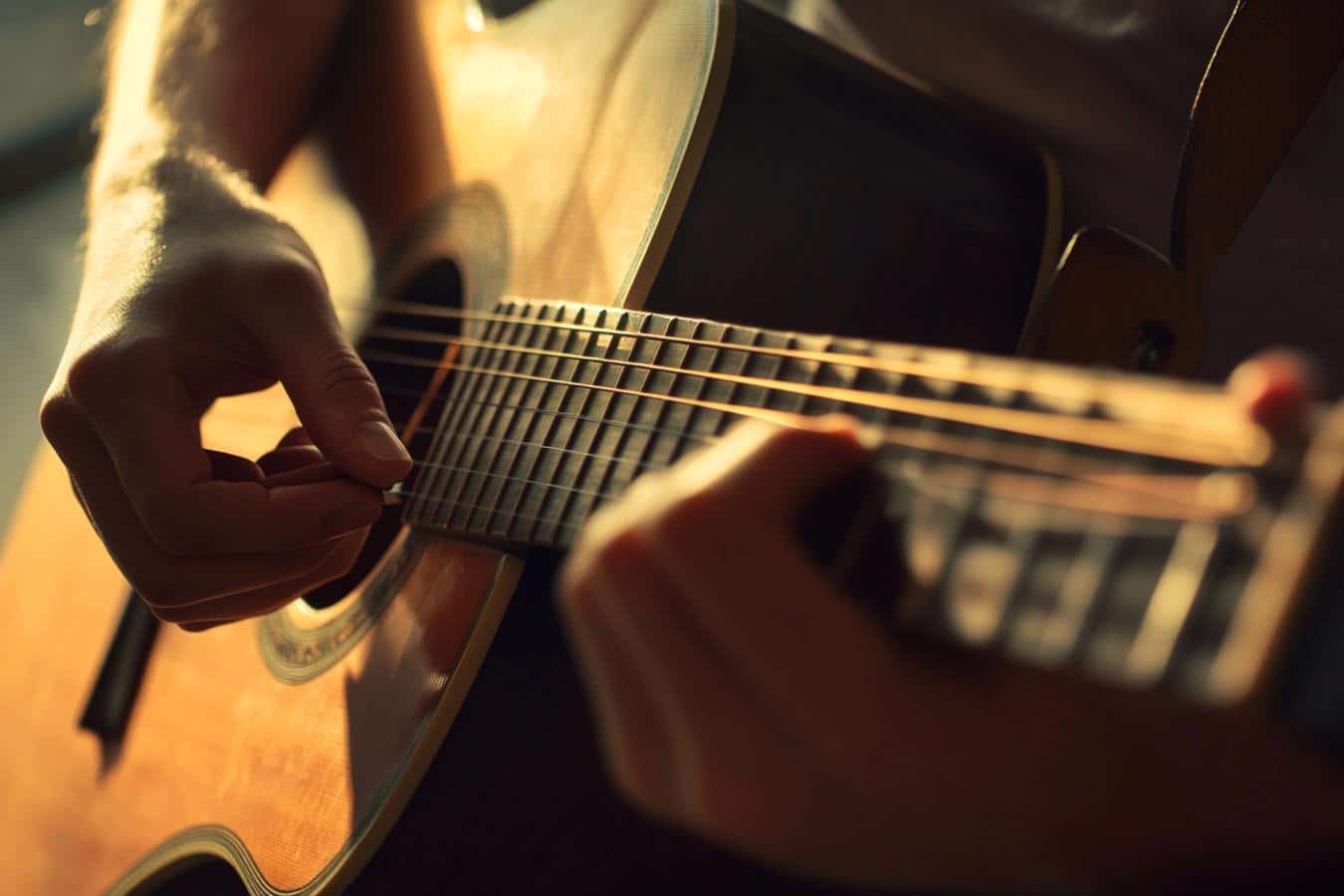 accordeur guitare en ligne