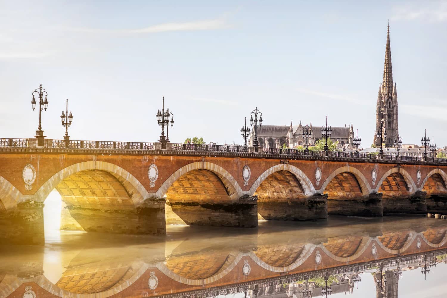 Top 6 Des Lieux Ou Monuments Visiter Bordeaux Gnew